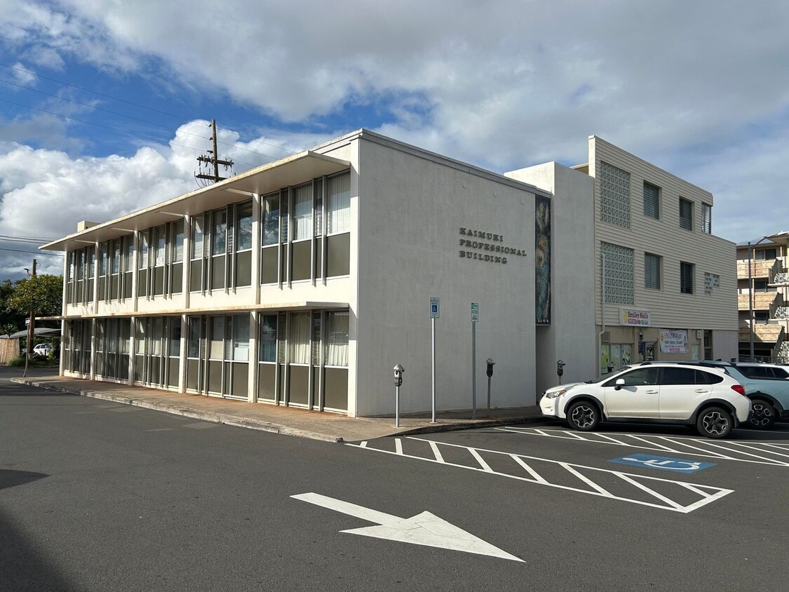 Primary Photo - Prime Office Space for Rent in the Kaimuki...