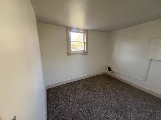 Foto del edificio - 2417 W Jolly Rd