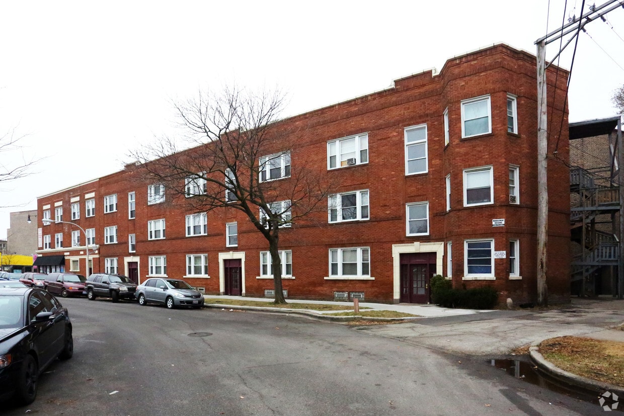 Building Photo - 4900 W Cuyler Ave