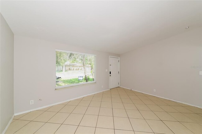 Foto del edificio - 5111 22nd St Ct E
