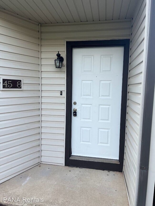 Building Photo - 2 br, 2 bath House - 45-8 Holly Drive