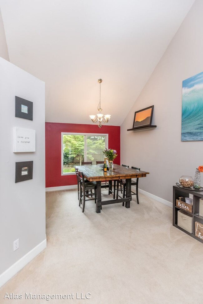 Building Photo - 3 br, 2.5 bath House - 8471 SW Bonaventure...