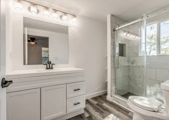 Building Photo - 6514 E Pine Pl