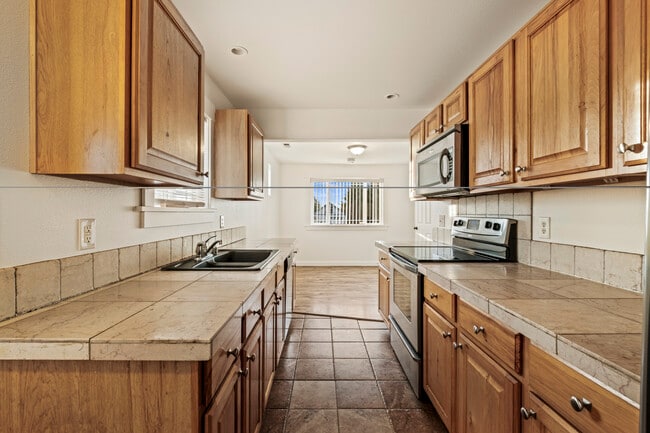 Foto del edificio - 2506 NE Franklin St