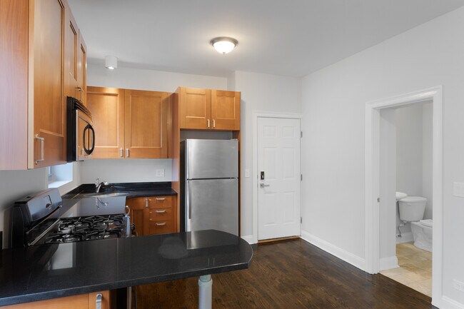 Foto del edificio - 7530 N Seeley Ave