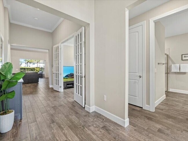 Foto del edificio - 12423 Blue Hl Trl