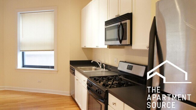 Foto del edificio - 4715 N Sheridan Rd