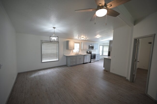 Foto del edificio - 3 bed 2 bath in Sequim