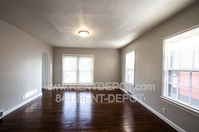Building Photo - 808 Madison Ave