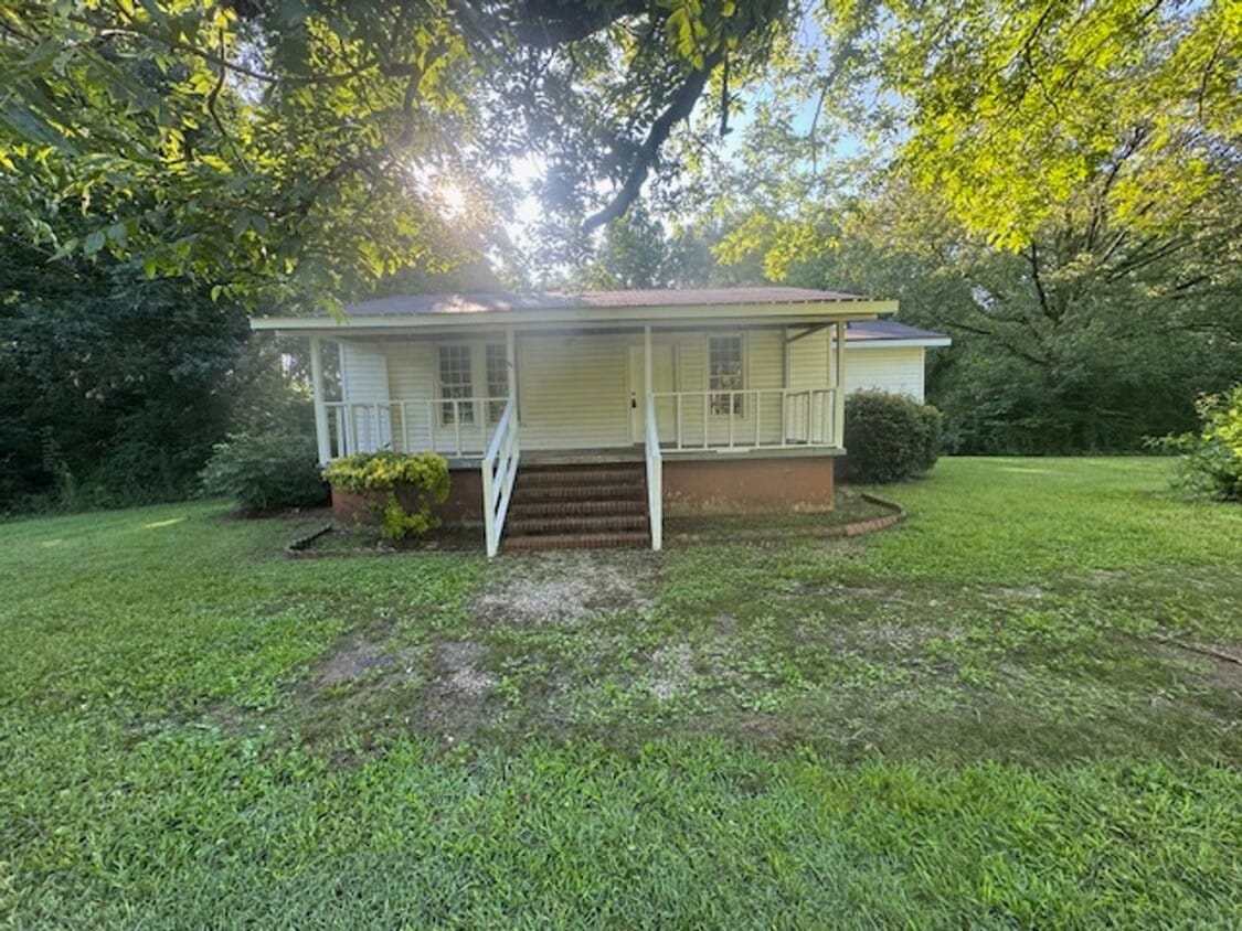 Primary Photo - 1276 Youngs Mill Rd