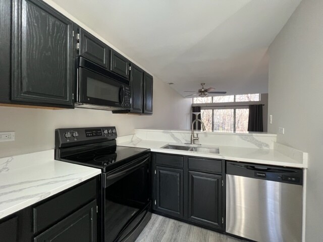 Building Photo - 5931 Meadow Dr