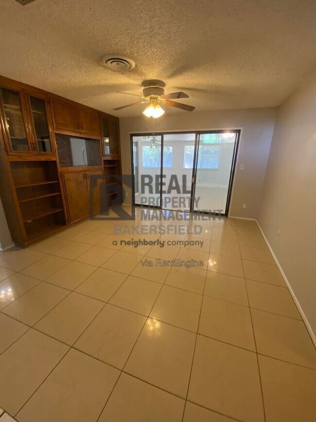 Foto del edificio - 7708 Okanagan Ct