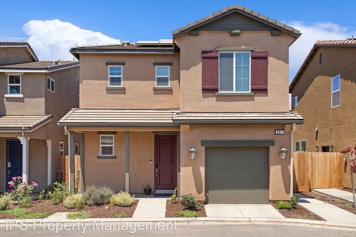 Foto principal - 3 br, 2.5 bath House - 857 Fir St W