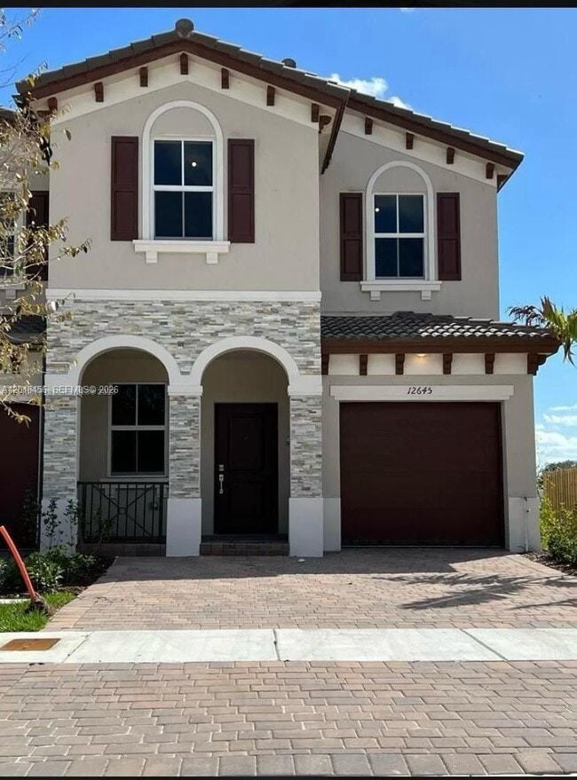 Foto del edificio - 12645 NW 24th Ave