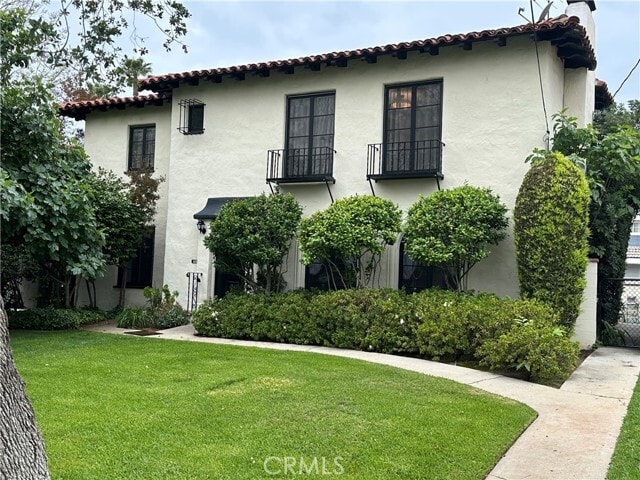 Foto del edificio - 285 S Santa Anita Ave