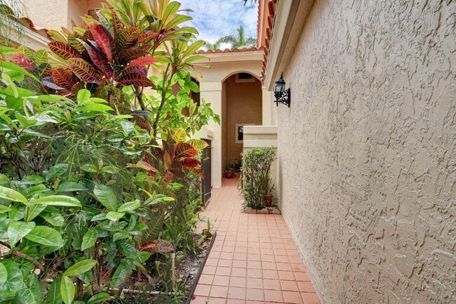 Building Photo - 6030  Verde 2050 Trail 2050 Boca Raton Fl ...