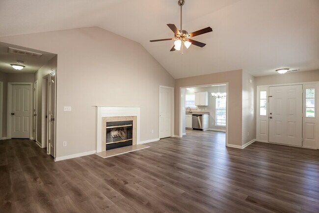 Foto del edificio - 8604 Mineral Ridge Way