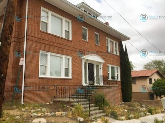 Building Photo - 245 W Taylor St