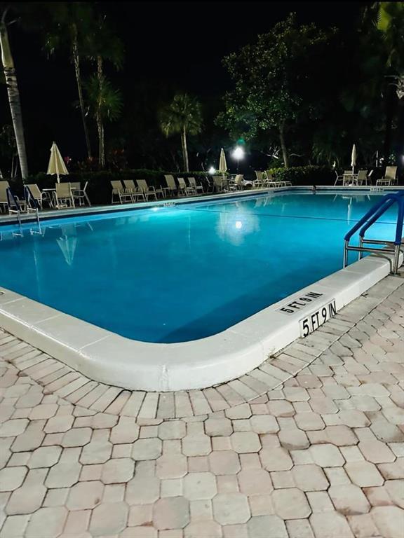 Foto del edificio - 2940 N Course Dr