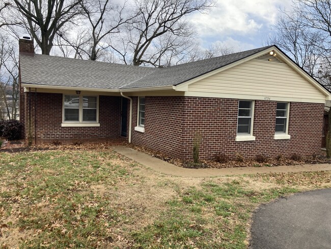 Building Photo - 1034 Rolling Fields Cir