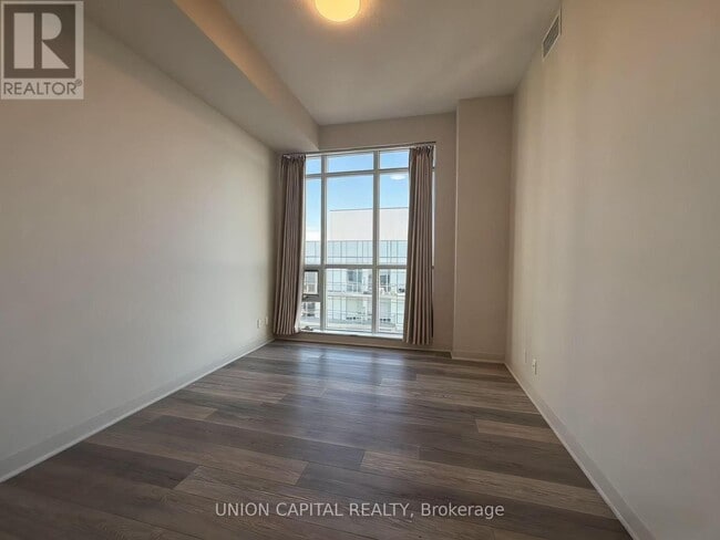 Building Photo - 89 Dunfield Ave