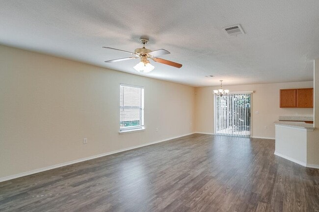 Building Photo - 6812 Doyal Dr