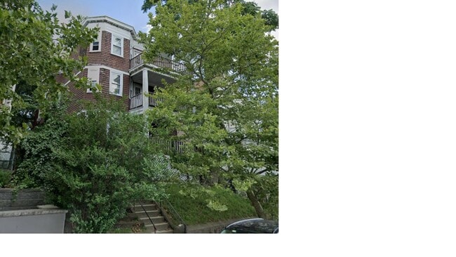 Building Photo - 4412 Washington St