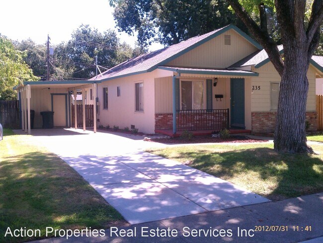 Foto del edificio - 3 br, 1 bath House - 235 Irene Avenue