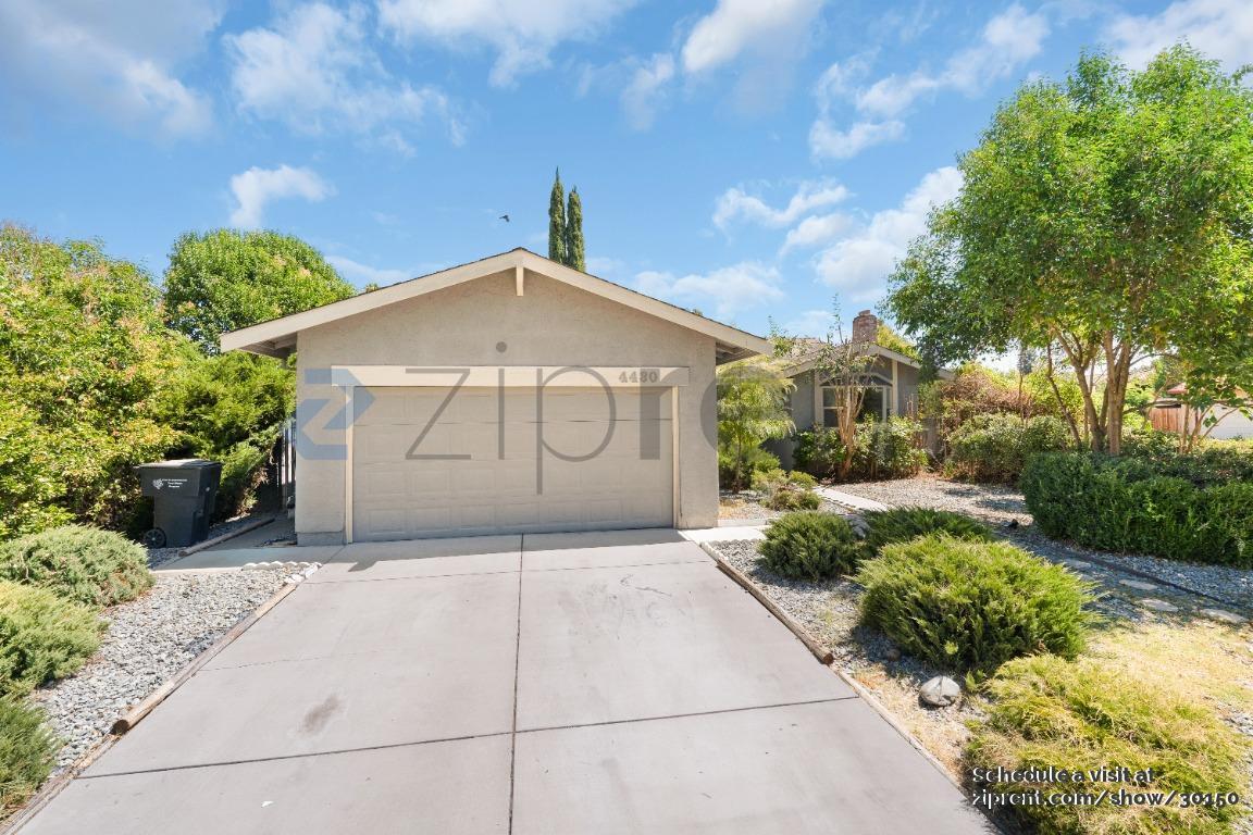 Primary Photo - 4430 Silverton Way