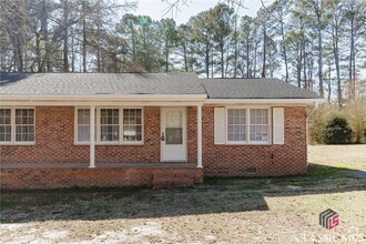 Building Photo - 410 Brownwood Dr