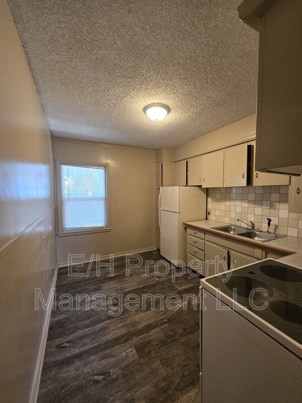 Foto del edificio - 1419 S Martinson St