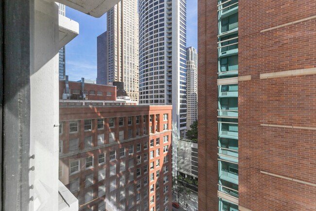 Foto del edificio - 21 E Chestnut St