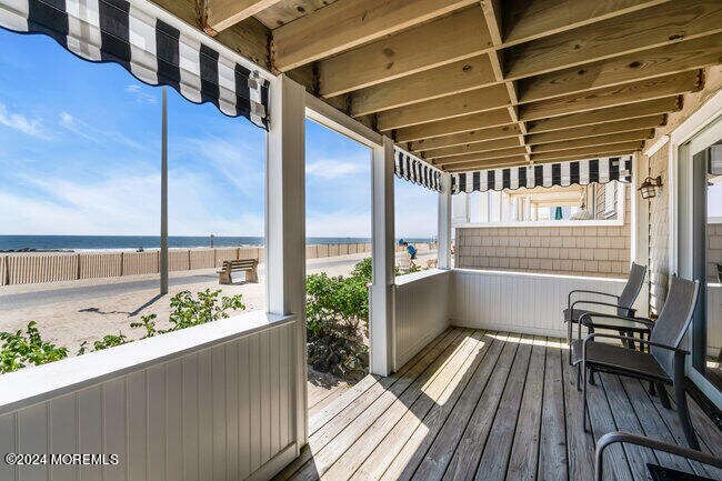 Foto del edificio - 0 Beach Front