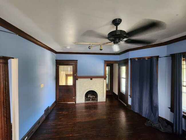 Foto del edificio - 1676 Coventry Rd