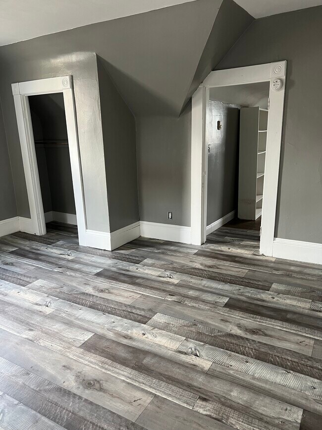 Building Photo - 1643 Orinoco Ave