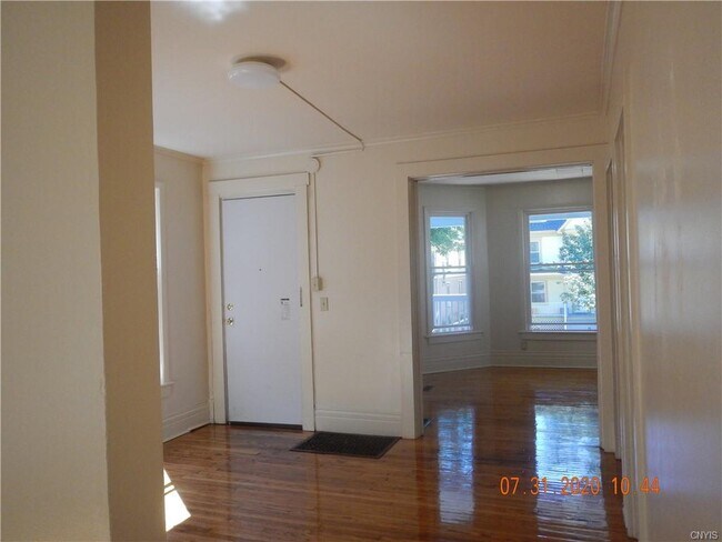 Building Photo - 500 Westcott St