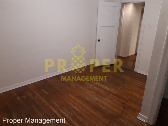 Building Photo - 3 br, 1.5 bath House - 31 W Hillcrest Ave