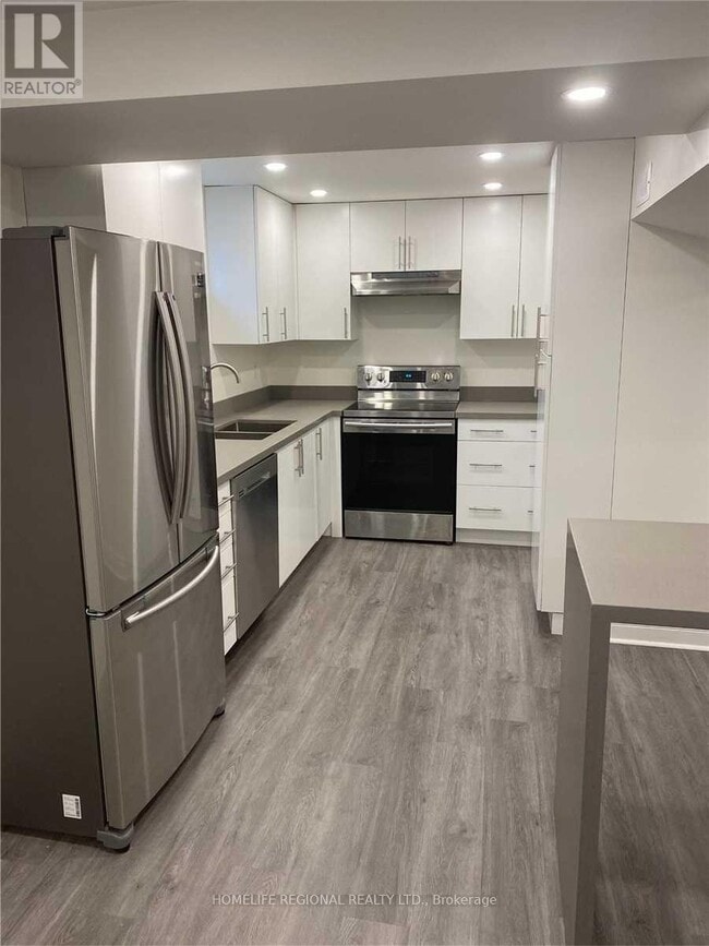 Building Photo - 46 Tewsley Pl