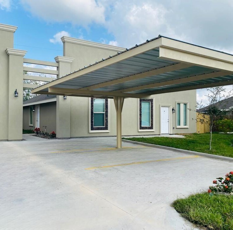Apt4 Entrance - 2219 Taxco Ct