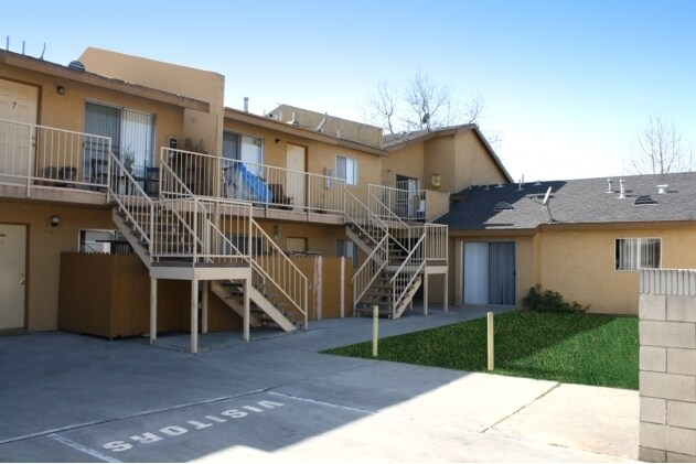 Foto del edificio - 14029 Arthur Ave