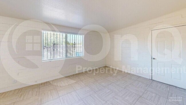 Foto del edificio - 503 W President St