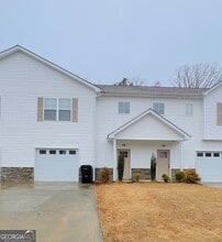 Building Photo - 156 Crest Pointe S