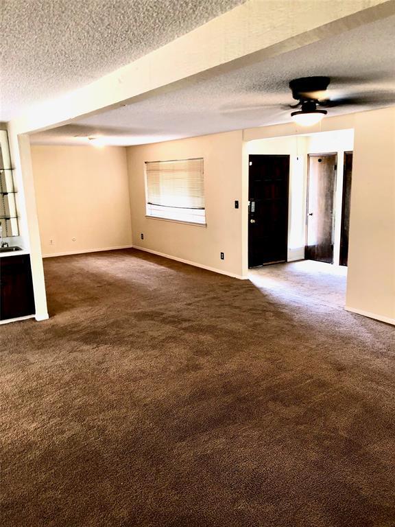 Foto del edificio - 9606 Ravensworth Dr