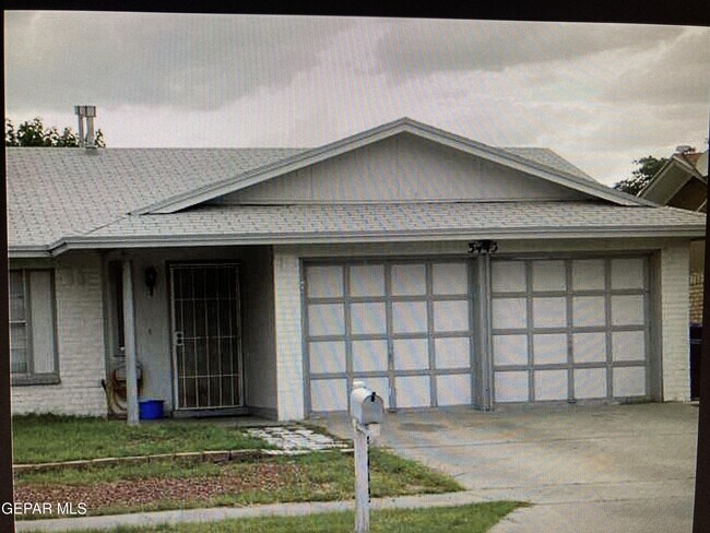 Building Photo - 3445 Slocum St
