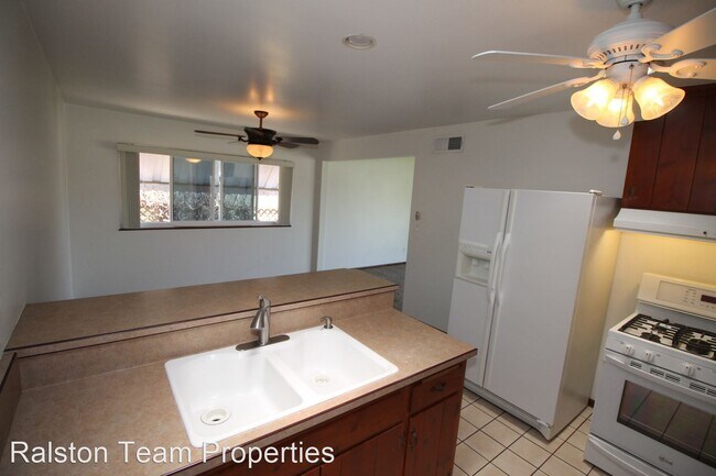 Foto del edificio - 3 br, 2 bath House - 8108 Dorchester Street