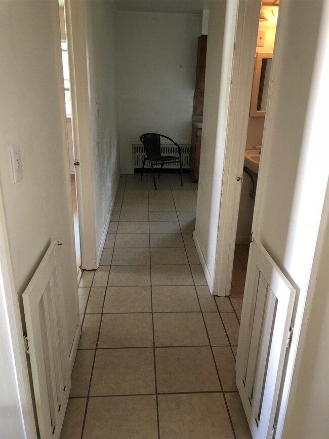 Building Photo - 3603 Brandes St