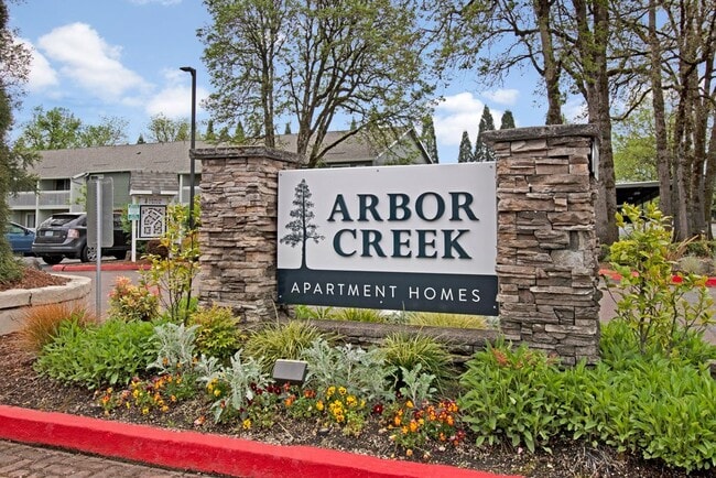 Arbor Creek Apartments