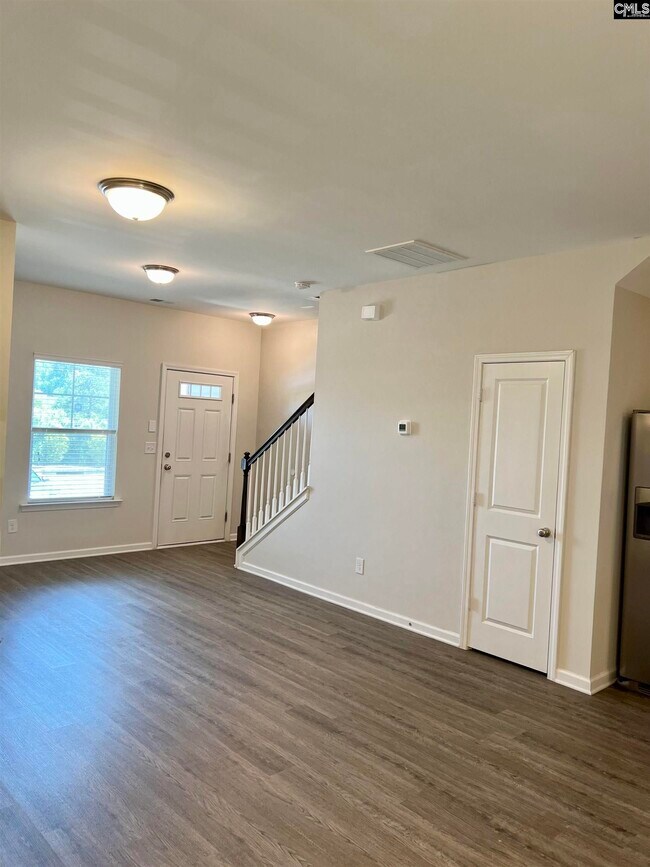 Foto del edificio - 437 Angel Grove Ln
