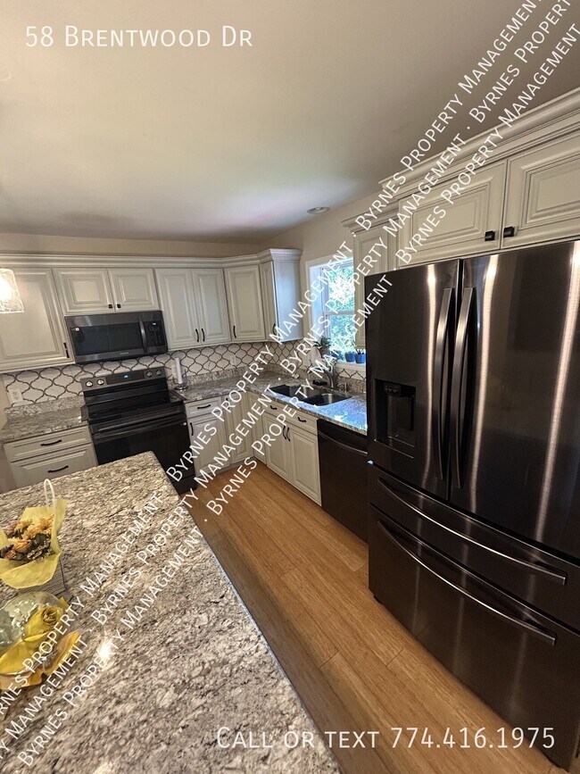 Foto del edificio - 58 Brentwood Dr