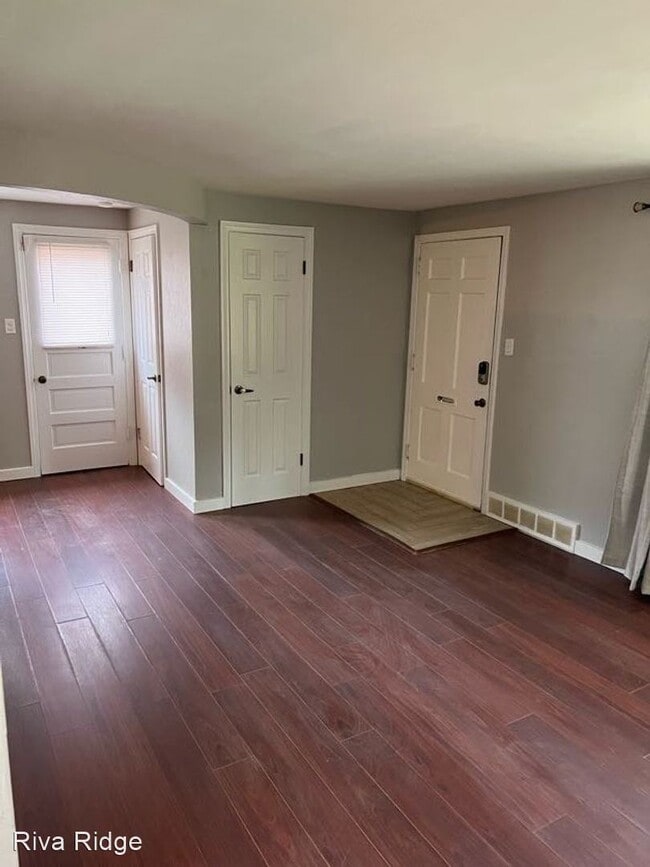 Building Photo - 3 br, 2 bath House - 1040 Elwell Street